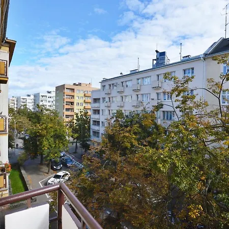 Apartment Przytulny 3city Z Balkonem W Gdyni By Renters *