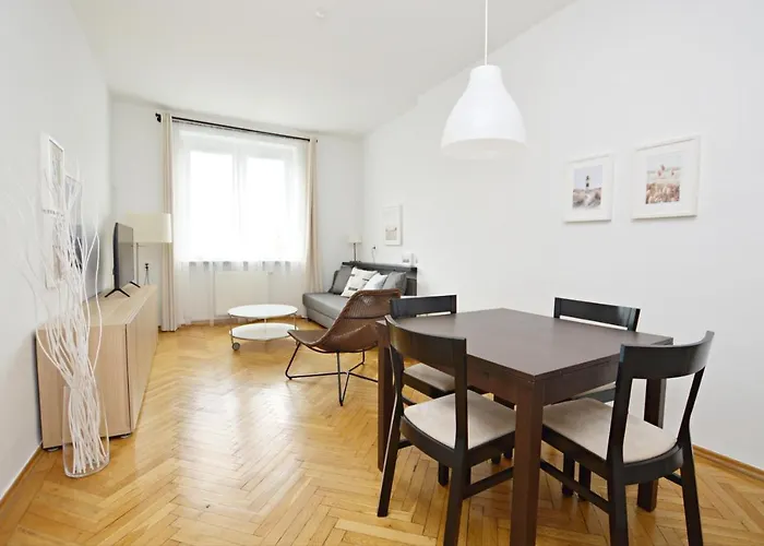 Przytulny 3city Z Balkonem W Gdyni By Renters *