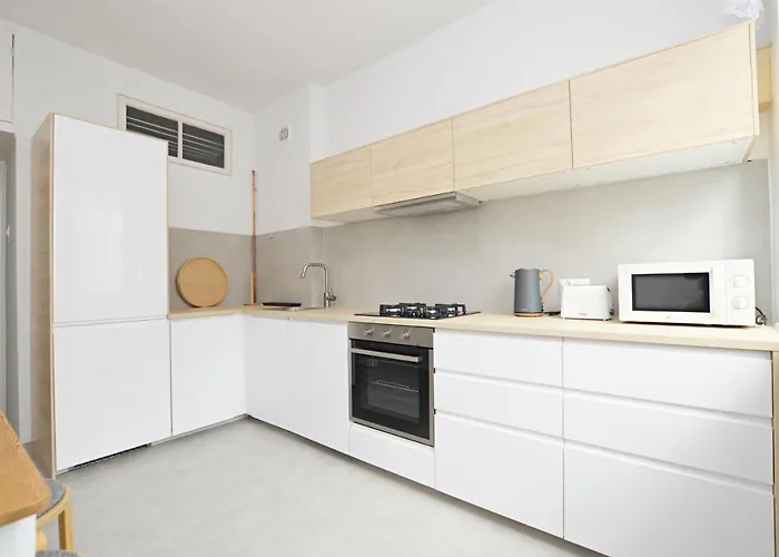 Przytulny 3city Z Balkonem W Gdyni By Renters Apartment Gdynia